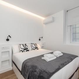 Queen's Plaza España Boutique - Alojamiento Corta Estancia