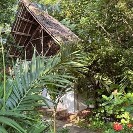 Watamu Beach Cottages B&B، فندق في واتامو