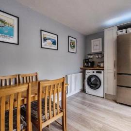 Averon Stone Brae