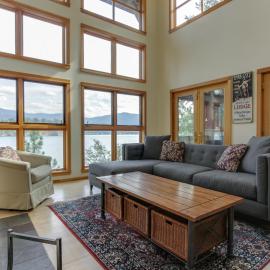 Lake House Private Dock & Decks 4BR, hotel a Hayden