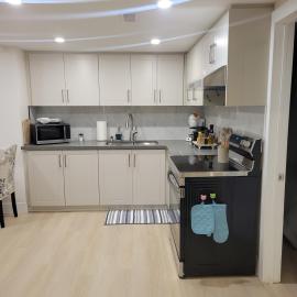 Brand-New Modern & Cozy Stay