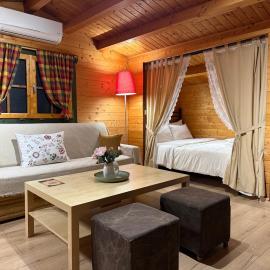 Wild Life Chalets, hotel Rafína városában