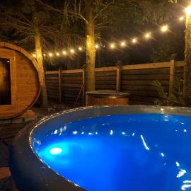 Świerkowy Las Sauna & Jacuzzi, Hotel in Sanok