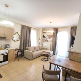 New Modern Flat Pyrgos Centre Olympia