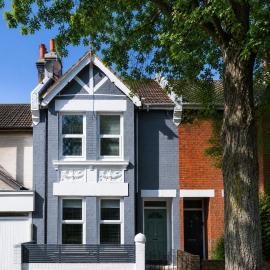 Beautiful & Spacious 4 Bedroom Central Home