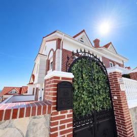 Villa ATENEA, hotell sihtkohas Castro-Urdiales