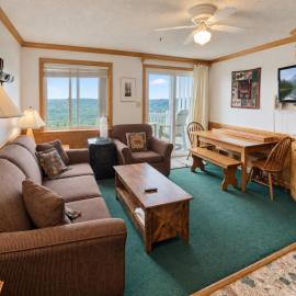 ML286 Beautiful Views New Deck WiFi EZ Parking