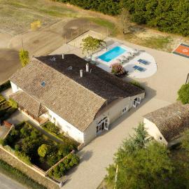 Housepark Duras 45 Guests Padel 2 Pools in&out Pyrenees Views