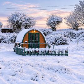 Glamping Pod in St Austell Sleeps 2 with Spa Pool