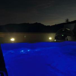 Appartement Amarante Signature avec jacuzzi, מלון באמרנטה
