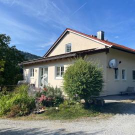 Woidzeit im Graflinger Tal, hotel i Grafling