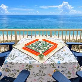 Bristol 2003-Gorgeous Beachfront Condo in Resort- 4bd45 bath - Sleeps 13