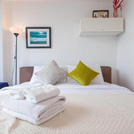 Cozy 1 Bedroom Sukhumvit 55 BTS Thong Lor، فندق في بانكوك