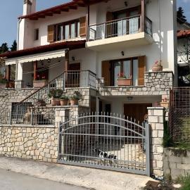 Wood and Tradition Pavliani