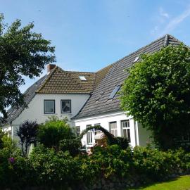 Deichhof Whg 27, hotel en Dunsum