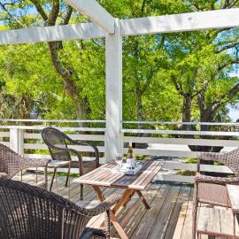 808 E Ashley - The Board and Batten - 3 Bedrooms near Ocean