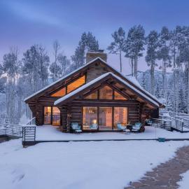 Scenic Escape - Private Deck Designer Interiors