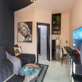 Cozy 1BD With 247 Power And Near Airport
