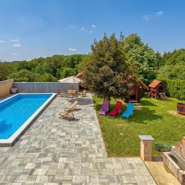 Pool & Sauna Countryside Retreat Klara - Happy Rentals