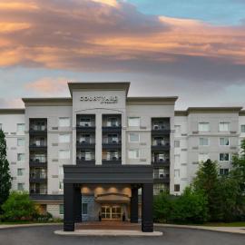 Courtyard by Marriott Toronto Markham