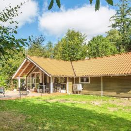6 person holiday home in Ansager-By Traum