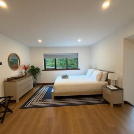1 Manse Lane