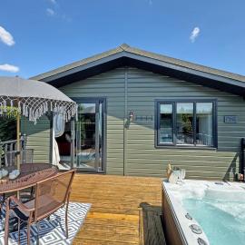 Hollybrook Lodges