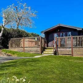 Belan Bach Lodges
