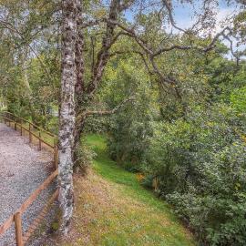 Delny Highland Lodges, hotel di Invergordon