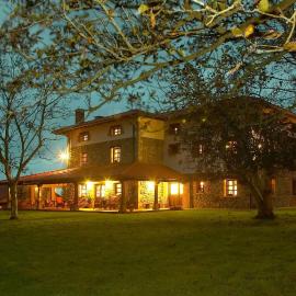 Posada Caborredondo, hotell sihtkohas Oreña