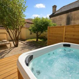 L'Oiseau du Paradis - Cottage & Spa, hotel i Lourdes