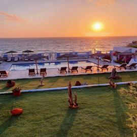 Elenis Sunset suites