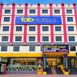 FabHotel Waltair Center