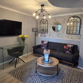 10 on Gillian Self-catering Apartments - NOT AFFECTED BY LOADSHEDDING
