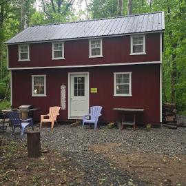 RiverCamp Lodge Cabin 2 Glamping Tents, hotel di Parsons