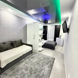 Apartment Rich Town