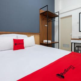 RedDoorz near GOR Jatidiri Semarang