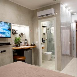 Il Baluardo-Luxury Retreat in the Heart of Nettuno, отель в Неттуно
