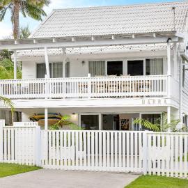 Barra Luxe Beach House 4BR Yaroomba Beach Stay, hotel a Yaroomba