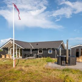 Holiday Home Effie - 500m from the sea by Interhome