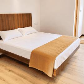 Lyra Residency