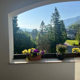 Wolfgangsee Ferienappartement „Bergliebe“, hotel u gradu Strobl
