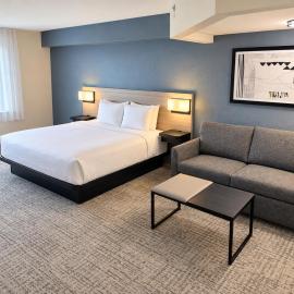 HYATT SELECT LANSING WEST, отель в городе Лансинг