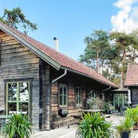 4 star holiday home in YNGSJÖ-By Traum