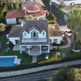 Villa Lujo Olivanova Golf MET & Playa، فندق في أوليفا