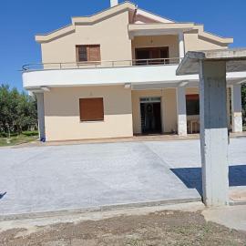 Villa privata vicina al mare per vacanze di gruppo - Gjiri i Lalezit