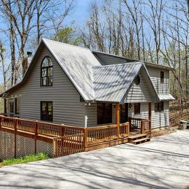 Wolf Creek Retreat