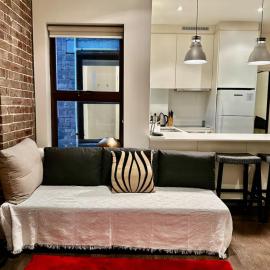 Quiet & Private Flat in Central Sydney