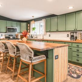 11327 Desert Oasis w/ Year-Round Pool, hotelli kohteessa Apache Junction