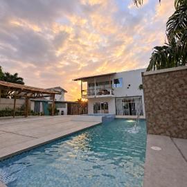 Mini Suite Marea primera línea de Playa y Piscina